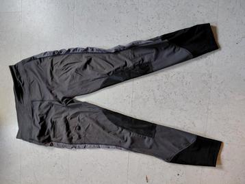Decathlon rijlegging grijs maat L beschikbaar voor biedingen