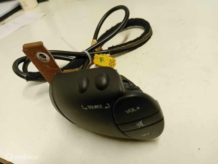 Radiobediening Renault Master 8200064332D, Auto-onderdelen, Dashboard en Schakelaars, Gebruikt, Ophalen of Verzenden