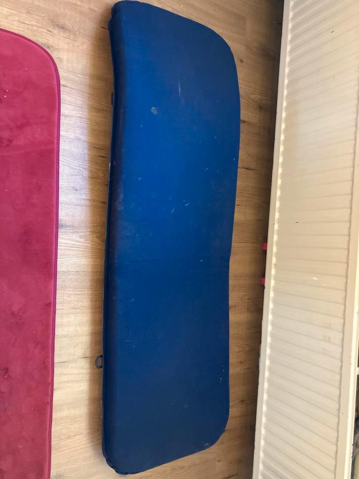 Blauw eenpersoons vloerstoel, Antiek en Kunst, Antiek | Meubels | Stoelen en Banken, Ophalen