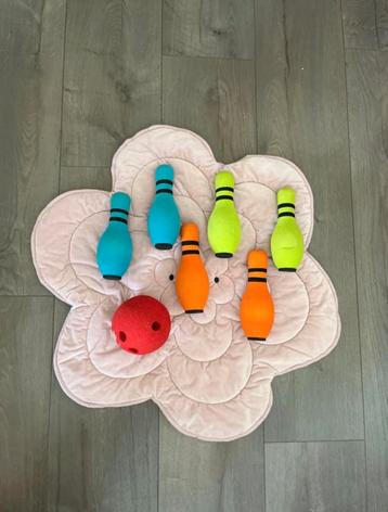 Foam bowlingset beschikbaar voor biedingen