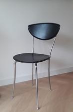 Arper design stoel lederen zitting en rugleuning topstaat, Huis en Inrichting, Stoelen, Ophalen, Zwart, Design, Zo goed als nieuw