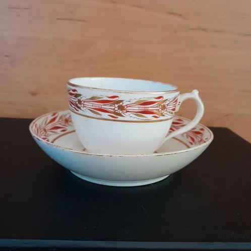 Antieke kop en schotel, Antiek en Kunst, Curiosa en Brocante, Ophalen of Verzenden