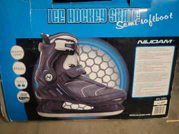 IJshockey schaatsen maat 41 beschikbaar voor biedingen