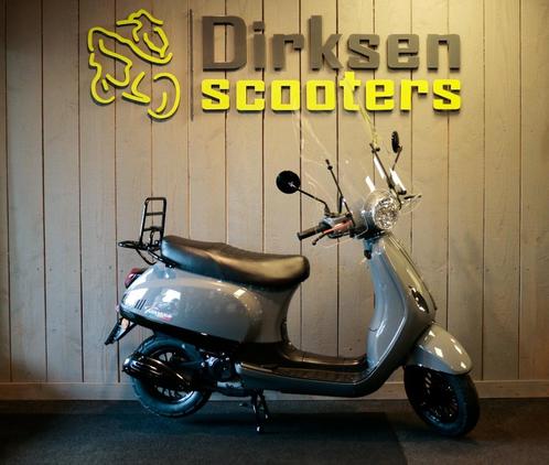 AANBIEDING GTS TOSCANA PURE E.F.I 25/45/Euro5/OPVOORAARD, Fietsen en Brommers, Scooters | Overige merken, Nieuw, Maximaal 45 km/u