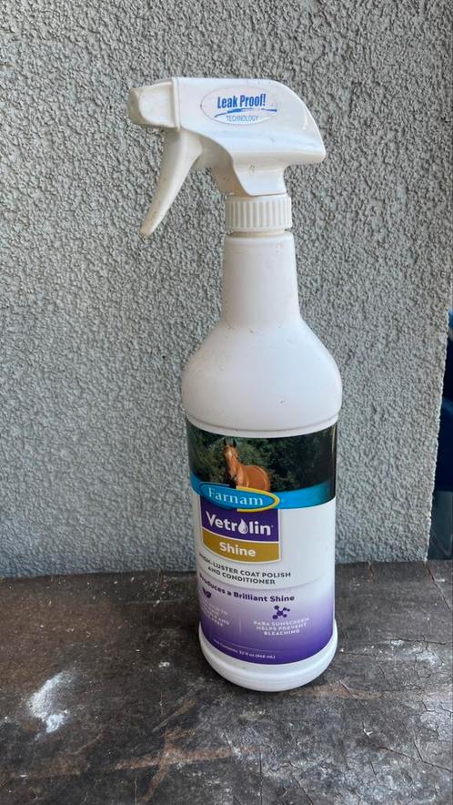 Paardenshampoo met spray Farnam Vetrolin Shine 946 ml, Dieren en Toebehoren, Paarden en Pony's | Verzorgingsproducten, Nieuw, Ophalen of Verzenden