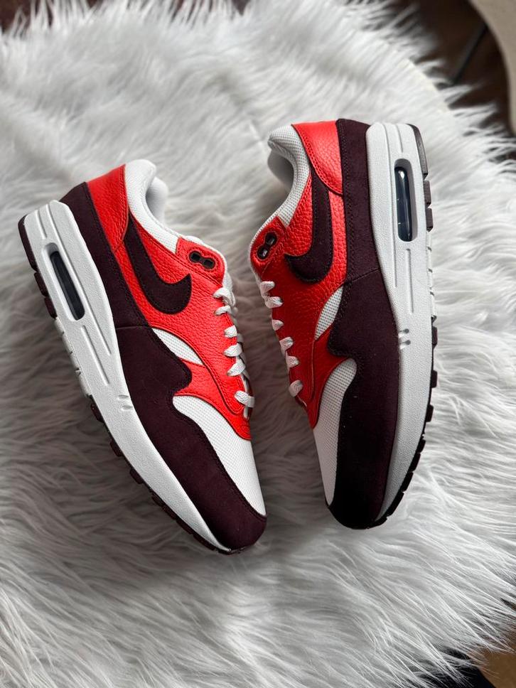 Nieuwe Nike Air Max 1 burgundy red maat eu 46 airmax one 90, Kleding | Heren, Schoenen, Nieuw, Sneakers of Gympen, Overige kleuren