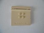 Lego: Tegel Plaat 6x6 met opschrift Sports beige tan creme, Lego, Zo goed als nieuw, Verzenden