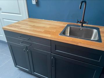 Keukenblok hout met zwart, Ikea beschikbaar voor biedingen