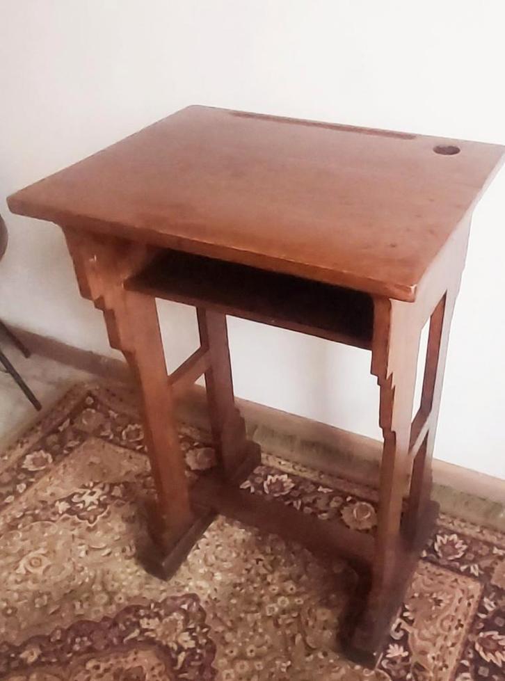 Vintage Schoolbankje / Lessenaar, Antiek en Kunst, Antiek | Meubels | Tafels, Ophalen of Verzenden