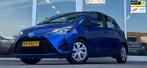 Toyota Yaris 1.5 Hybrid Aspiration 1e Eigenaar Camera Naviga, Auto's, Toyota, Gebruikt, 4 cilinders, Blauw, Origineel Nederlands