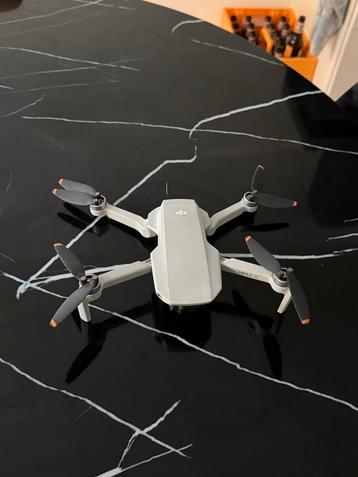 DJI Mini 2 SE Drone - Perfecte Starter Drone! beschikbaar voor biedingen
