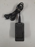 Sony handycam batery charger BC-V615, Overige soorten, Overige typen, Gebruikt, Ophalen of Verzenden