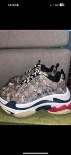 Gucci x Balenciaga The Hacker Project Triple, Ophalen of Verzenden, Zo goed als nieuw, Zwart, Sneakers of Gympen