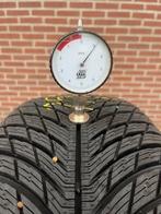 NIEUW Volvo XC40 & Lynk 01 winterbandenset 235-50-19, Auto-onderdelen, Banden en Velgen, Banden en Velgen, Nieuw, Winterbanden