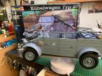Kubelwagen Typ 82 schaal 1:9 met licht en draai motor, Gebruikt, Tank, Revell, Groter dan 1:32