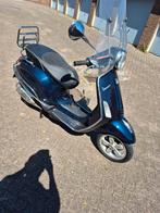 Vespa primavera 4v 4takt Geelkenteken 2014, Fietsen en Brommers, Ophalen, Zo goed als nieuw, Overige modellen