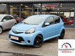 Toyota Aygo 1.0 VVT-i Dynamic Blue unieke kleur airco 5drs, Voorwielaandrijving, Stof, Gebruikt, Zwart