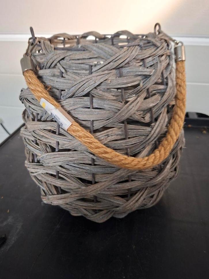 Rieten Windlicht met Touw, Huis en Inrichting, Woonaccessoires | Schalen en Manden, Rond, Riet, Ophalen of Verzenden