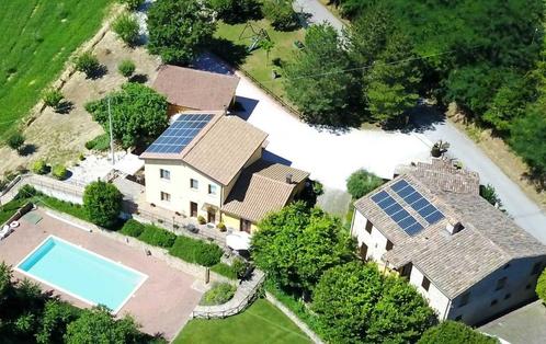 Te koop/te huur: vak. boerderij met zwembad + restaurant!!, Huizen en Kamers, Buitenland, Italië, Overige soorten
