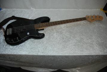 Squier  Precision bas, jazz element, Affinity serie,  beschikbaar voor biedingen