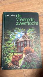 De vreemde zwerftocht -Piet Prins, Ophalen of Verzenden, Zo goed als nieuw