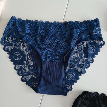 Set kanten broekjes l xl beschikbaar voor biedingen