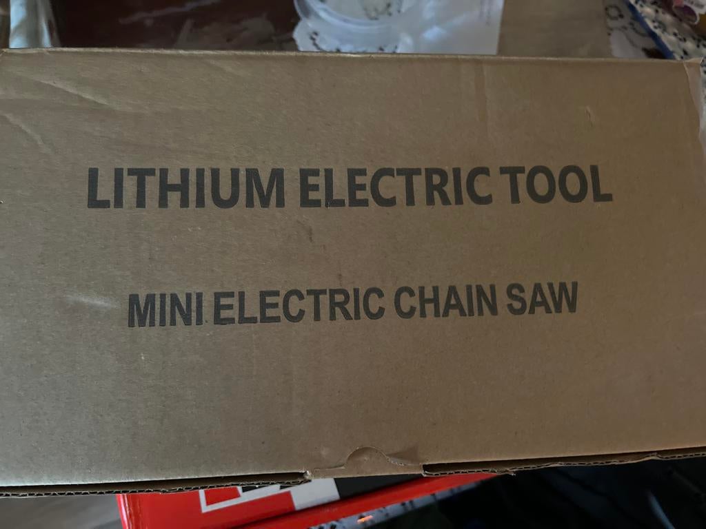 Mini Elektrische Kettingzaag, Ophalen, Minder dan 30 mm, Kettingzaag, Zo goed als nieuw