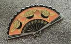Prachtige broche waaiervorm met strass nieuw  ca. 4 cm, Overige materialen, 4 tot 7 cm, Nieuw, Oranje