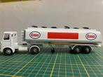 Dinky toy 945 A.E.C. Fuel tanker Esso, Ophalen of Verzenden, Zo goed als nieuw, Bus of Vrachtwagen, Dinky Toys