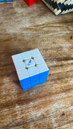 Yj mgc evo 3x3 rubiks cube, Hobby en Vrije tijd, Schaken, Ophalen of Verzenden, Zo goed als nieuw