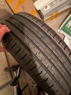 Nieuwe continental band op nette zwarte velg. 215/60/R16, Auto diversen, Aanhangwagen-onderdelen, Ophalen of Verzenden, Nieuw
