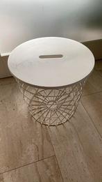 Ikea mand bijzettafel wit met deksel kvisbro opberger, Huis en Inrichting, Tafels | Bijzettafels, Minder dan 55 cm, Gebruikt, Metaal of Aluminium