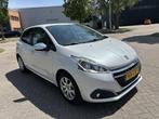 Peugeot 208 1.2 PureT Urban Soul NAVI CRUISE PDC TRHK NAP!, Auto's, Peugeot, Voorwielaandrijving, Stof, Gebruikt, Euro 6