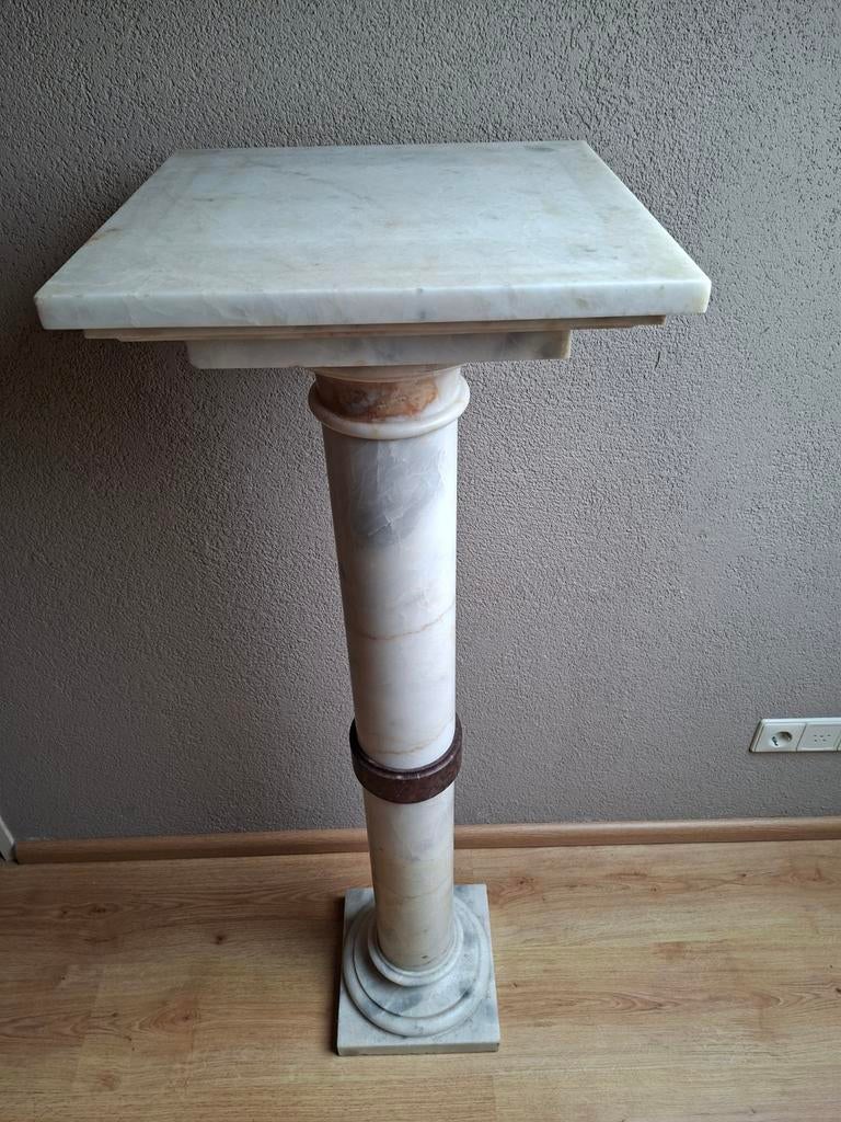 Marmeren zuil, Ophalen