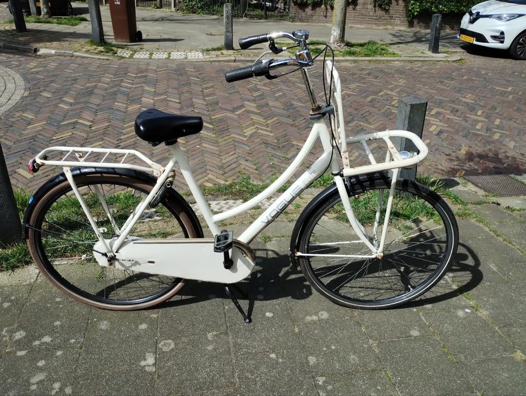 Omafiets met rekje, Fietsen en Brommers, Fietsen | Dames | Omafietsen, Ophalen of Verzenden, Gebruikt