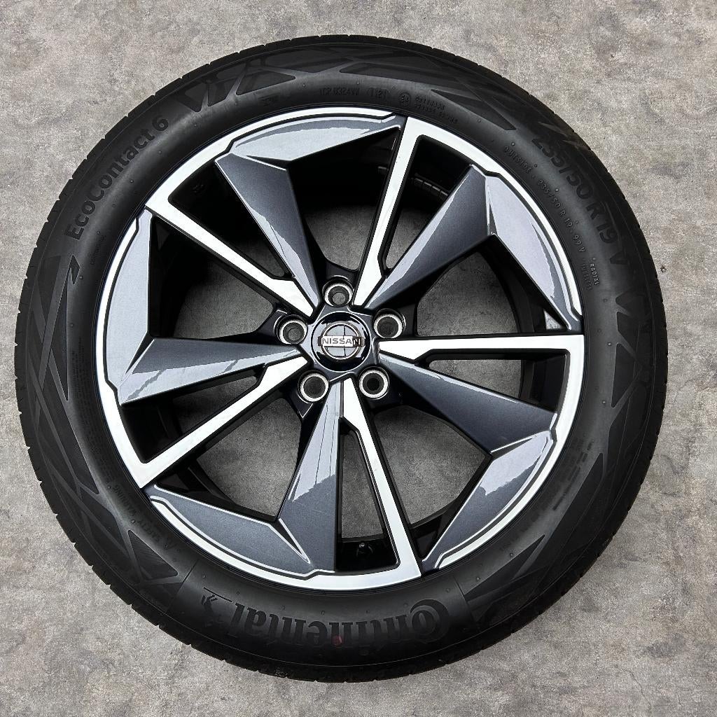 19 inch originele velgen + zomerbanden Nissan Qashqai 6UA3A, Auto-onderdelen, 19 inch, Gebruikt, Banden en Velgen, Ophalen of Verzenden