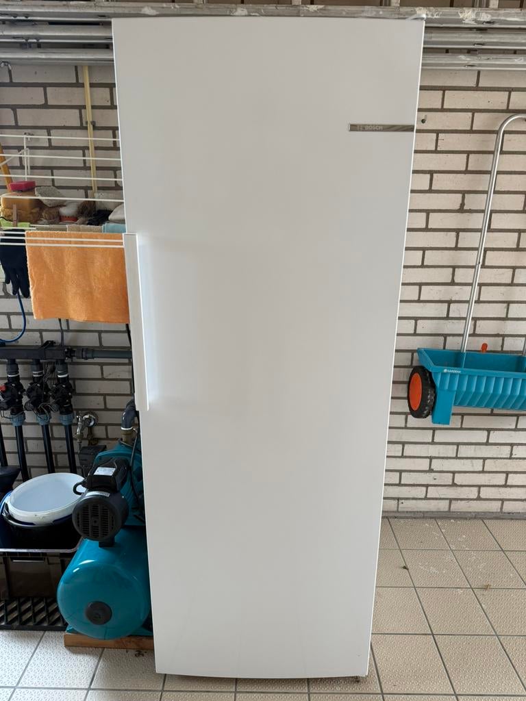 Diepvries, Witgoed en Apparatuur, Vriezers en Diepvrieskisten, Ophalen, Zo goed als nieuw, Minder dan 60 cm, 160 cm of meer