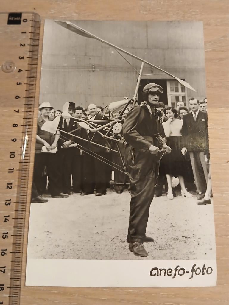 Persfoto 1951 Parijs draagbare Helikopter 18kg Luchtvaart, Ophalen of Verzenden, Zo goed als nieuw, Kaart, Foto of Prent