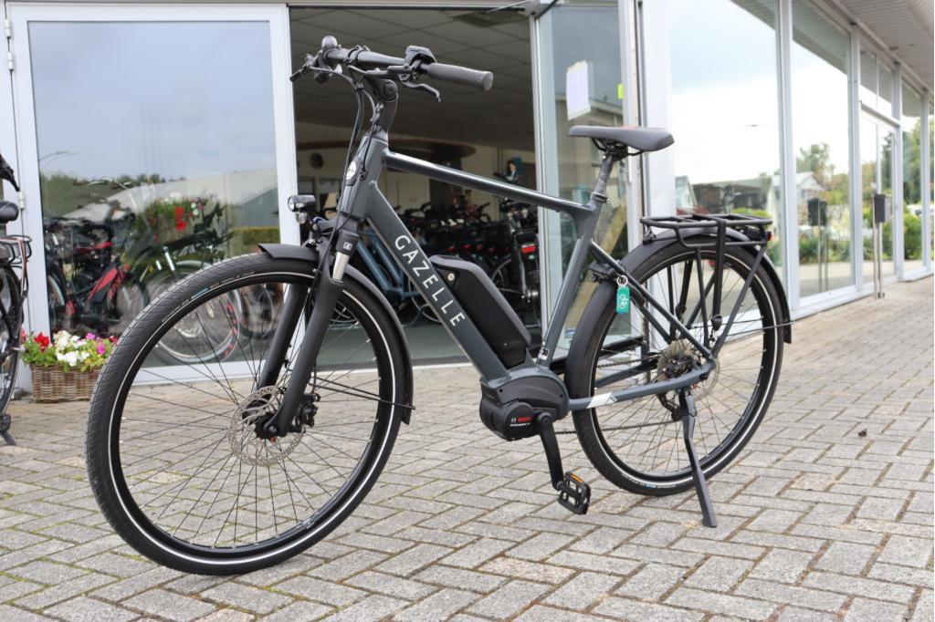 Gazelle Medeo T09 l Bosch Performance l 7 km l 55 cm, Fietsen en Brommers, Elektrische fietsen, Zo goed als nieuw, Gazelle, 55 tot 59 cm