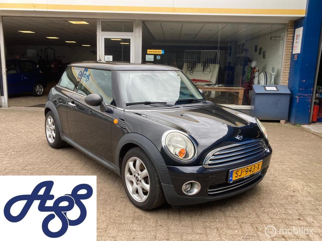 Mini One 1.4 Pepper bj 2008 191828 km APK tot okt 26, Voorwielaandrijving, Gebruikt, 4 stoelen, Elektrische ramen