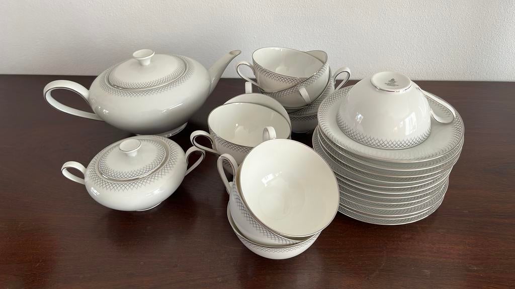 Tirschenreuth Servies 1960 tegen elk fijn bod ❗️, Antiek en Kunst, Ophalen