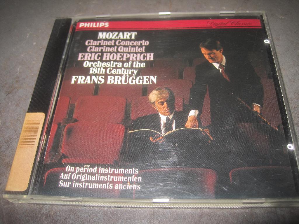 Mozart Clarinet Concerto en Quintet Hoeprich Bruggen Philips, Ophalen of Verzenden, Classicisme, Zo goed als nieuw, Kamermuziek