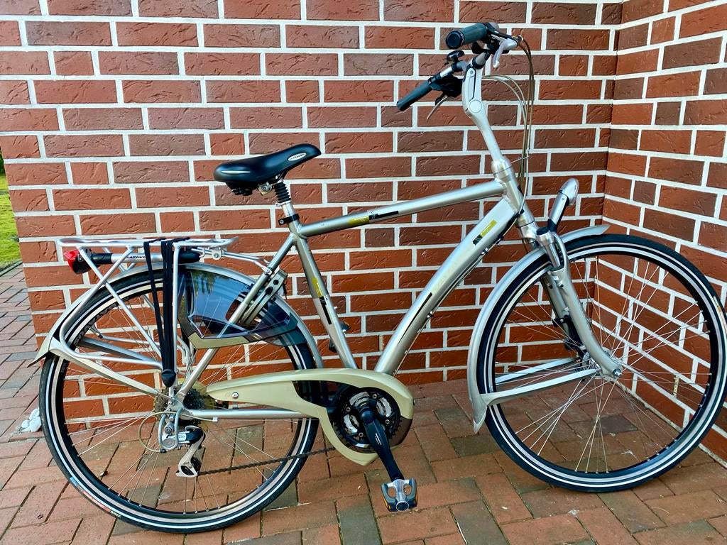 Batavus Herenfiets - Comfortabel en Betrouwbaar, Fietsen en Brommers, Ophalen, Gebruikt, Versnellingen, Batavus