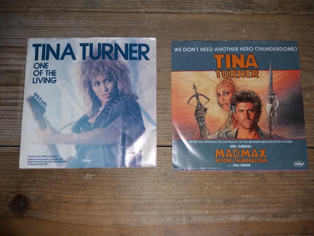 Tina Turner: One of the living/We don't need another hero!, Gebruikt, 7 inch, Single, Ophalen of Verzenden