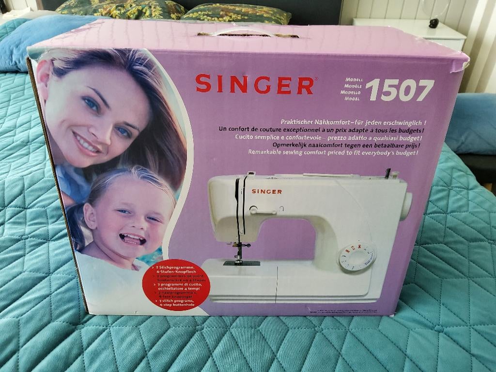 Naaimachine, Ophalen, Zo goed als nieuw, Naaimachine, Overige merken