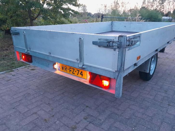 Zeer mooie plateauwagen, 330 x 190, Auto diversen, Aanhangers en Bagagewagens, Zo goed als nieuw, Ophalen