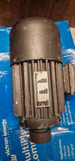 24V Elektromotor Creusen Roermond Holland, Doe-het-zelf en Verbouw, Ophalen of Verzenden, Zo goed als nieuw, Elektromotor, 1400 tot 1800 rpm