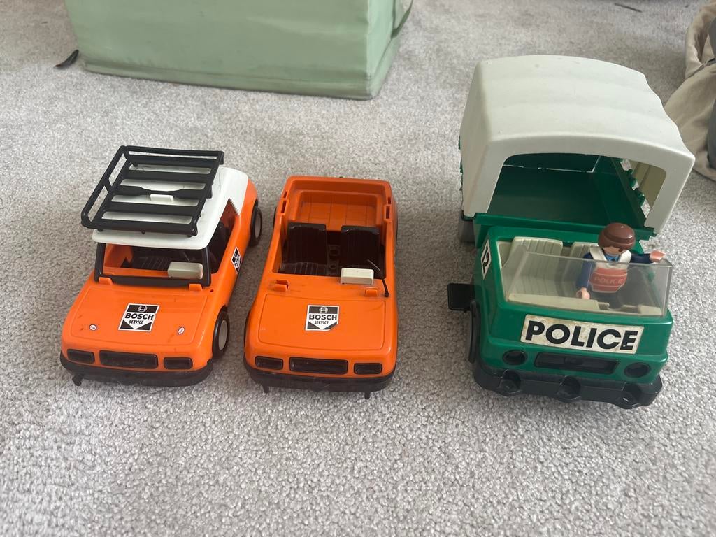 Oude Playmobil voertuigen: Bosch Service en Politie, Ophalen of Verzenden, Gebruikt, Complete set