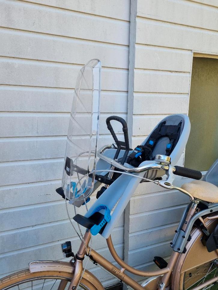 Thule voorzitje met windscherm, Fietsen en Brommers, Fietsaccessoires | Fietsstoeltjes, Zo goed als nieuw, Voorzitje, 0 t/m 10 kg