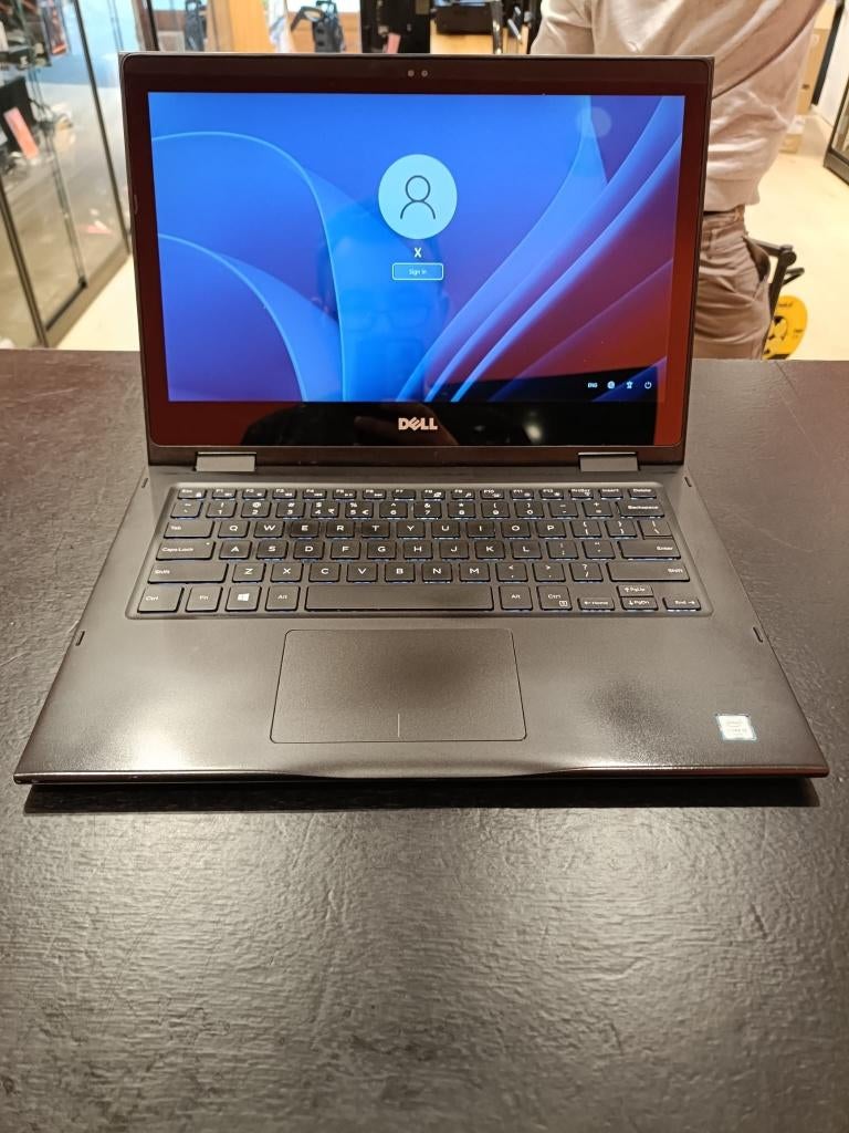 Dell Latitude 3390 Surface 2 in 1 | i3 Processor | 120GB SSD, 2 tot 3 Ghz, Qwerty, 13 inch, Ophalen of Verzenden